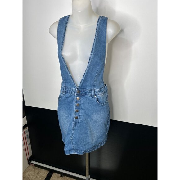 Denim Overall Dress With Pockets & Button Front By Day To Day Size M - Picture 2 of 7